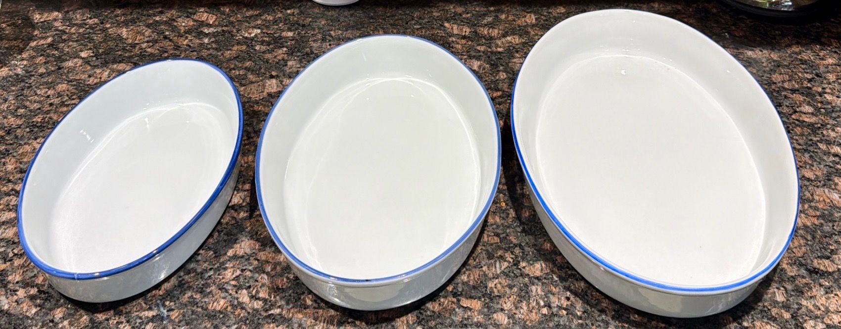 Vintage Nesting Serving Platters - Set of 3 - photo 2