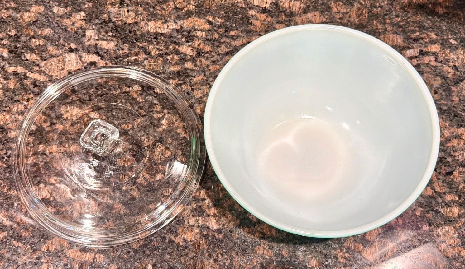 Pyrex Primary Green Nesting Bowl 2.5 Quart With Glass Lid - photo 4