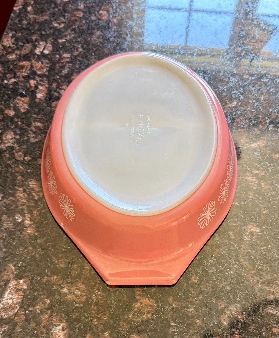 Vintage Pyrex 1.5-Quart Divided Oval Casserole - Pink Daisy - photo 4