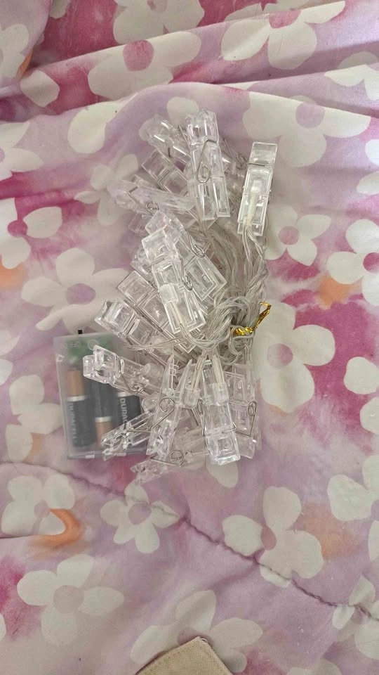 Clip fairy lights