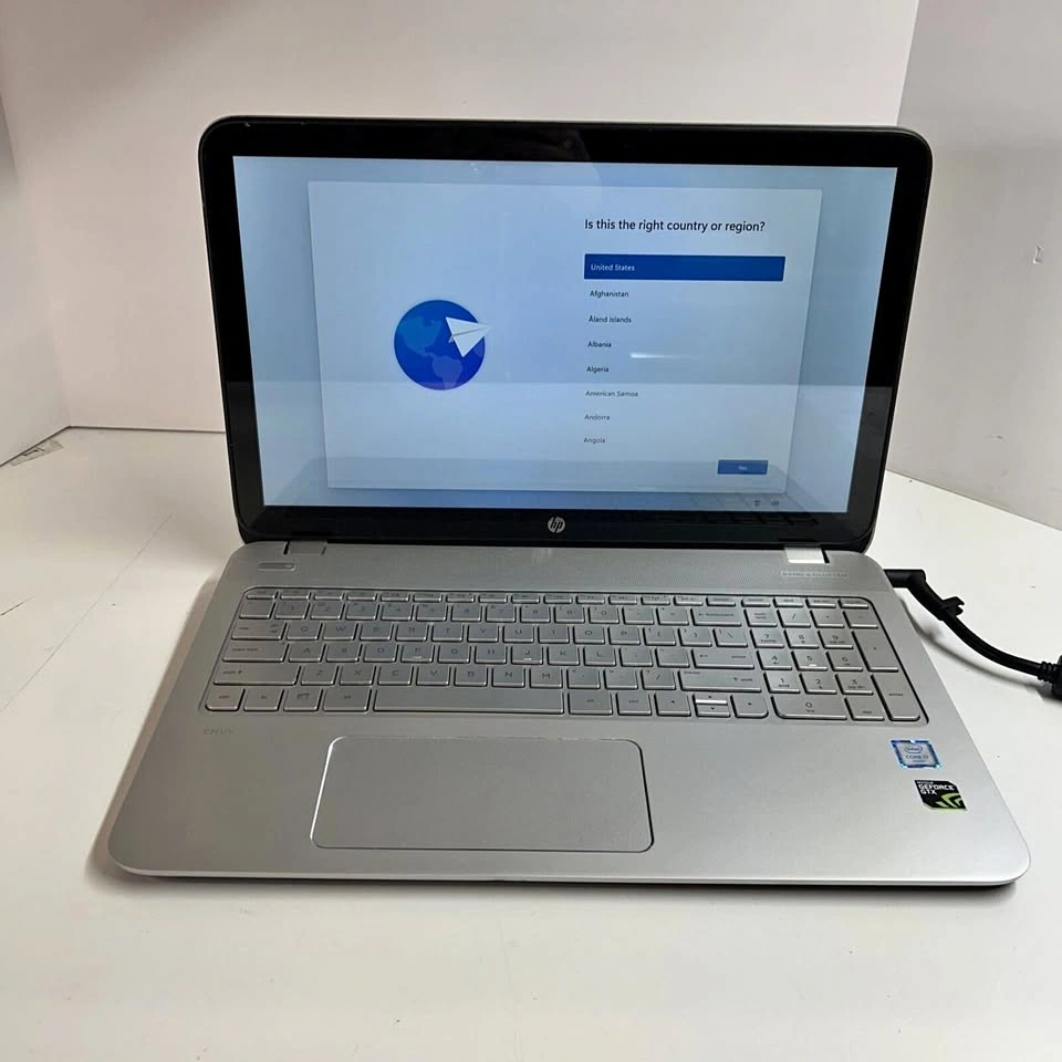 HP ENVY GAMING PC, 17.3" Core i7 (16GB RAM 1TB HDD) Win 11