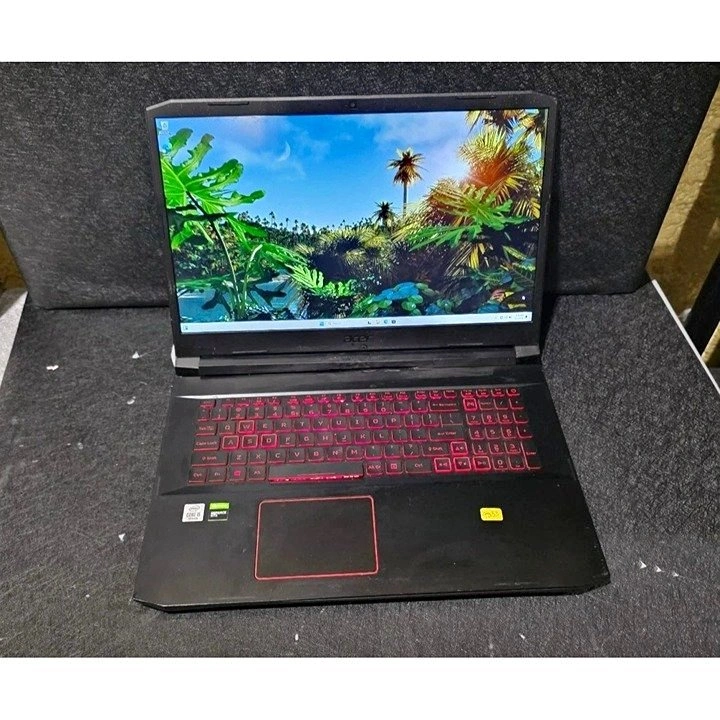 Acer Nitro 5 AN517 17.3" Gaming Laptop i5 12GB RAM