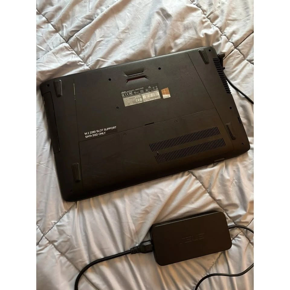ASUS ROG Gaming Laptop GL752VW 17.3" i7 12GB RAM 128GB SSD - photo 4