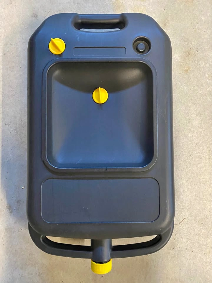 Brand New Oil Drain Pan 8L Large