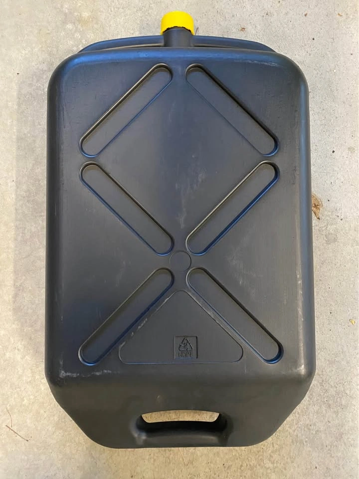 Brand New Oil Drain Pan 8L Large - photo 2