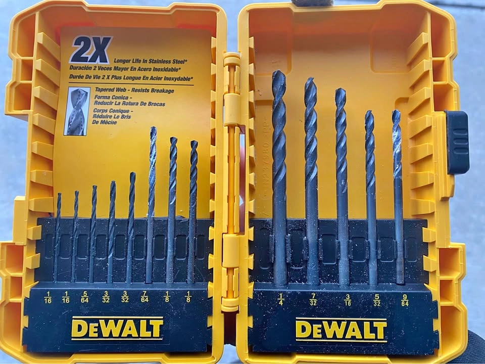 dewalt screwdriver set
