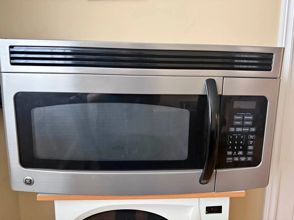 GE Over-the-Range Microwave