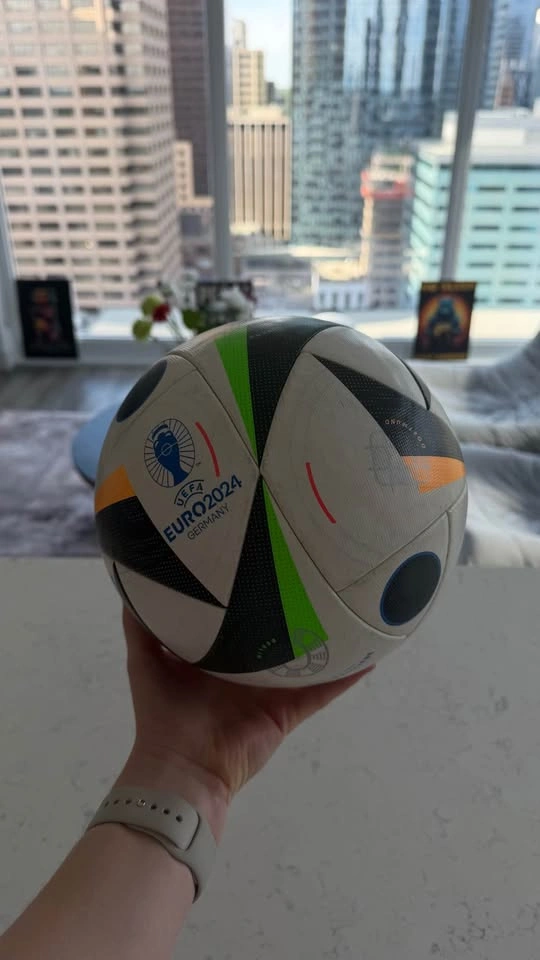 Adidas UEFA EURO 2024 Match Ball – FIFA Quality Pro – Size 5 - photo 4