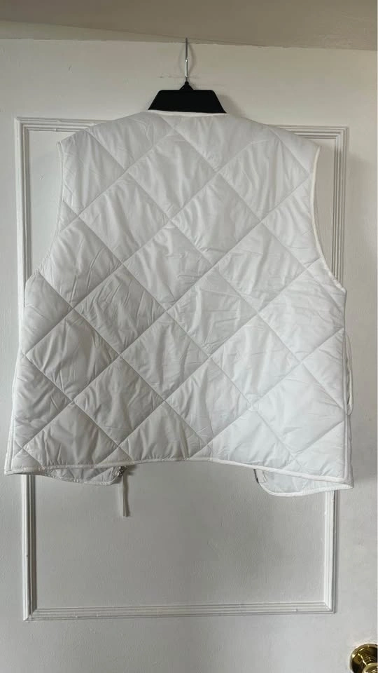Women’s White Vest - photo 2