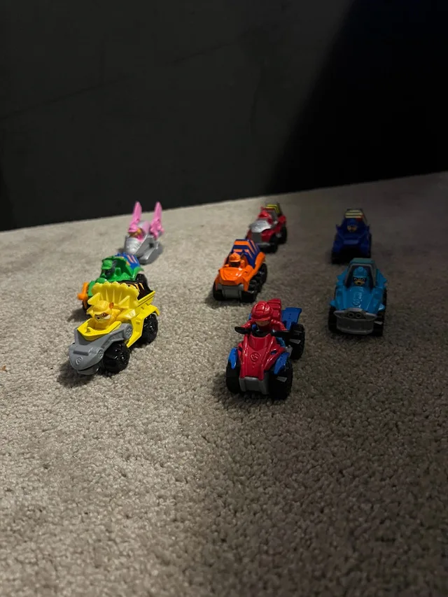 PAW Patrol True Metal Dino Rescue 8-Pack
