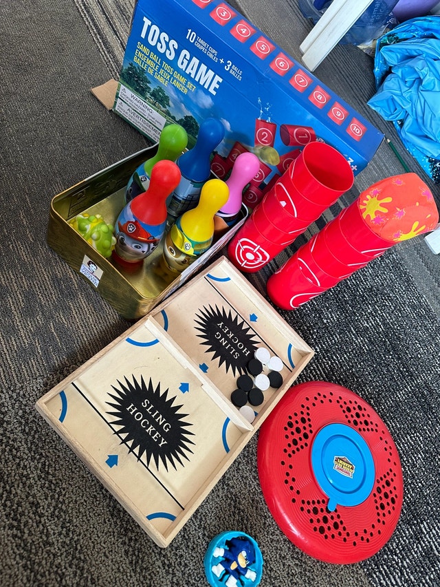toys lot - photo 4