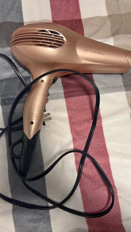 Revlon hair dryer with a blow dryer insert