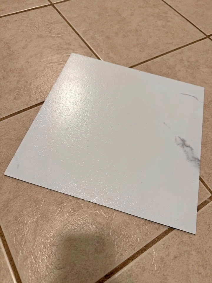 50 White Marble Peel and Stick Floor Tiles