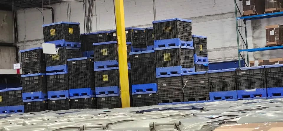 Kris Versteeg Signed Stanley Cup Champions Puck image indicator(3)