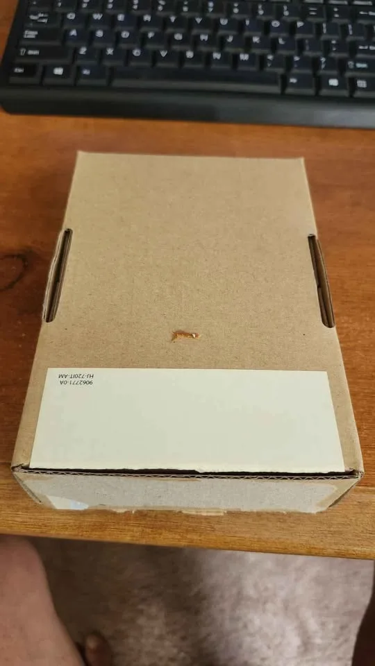 Kris Versteeg Signed Stanley Cup Champions Puck image indicator(6)