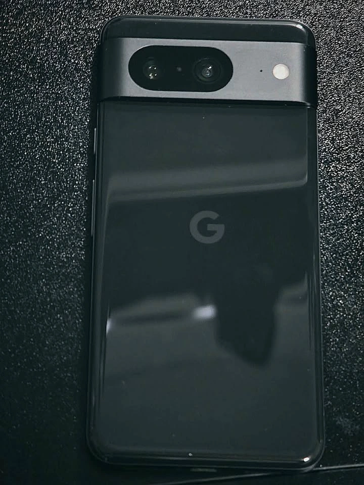 Google Pixel 8 Black 128GB Unlocked - photo 3
