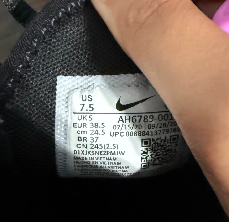 Nike Air Max 270 - photo 3