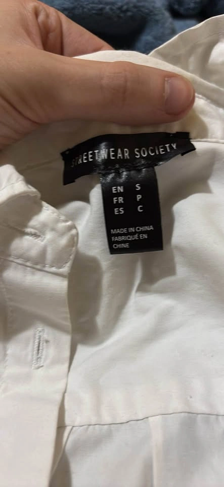Women’s cropped button up (small) - photo 2