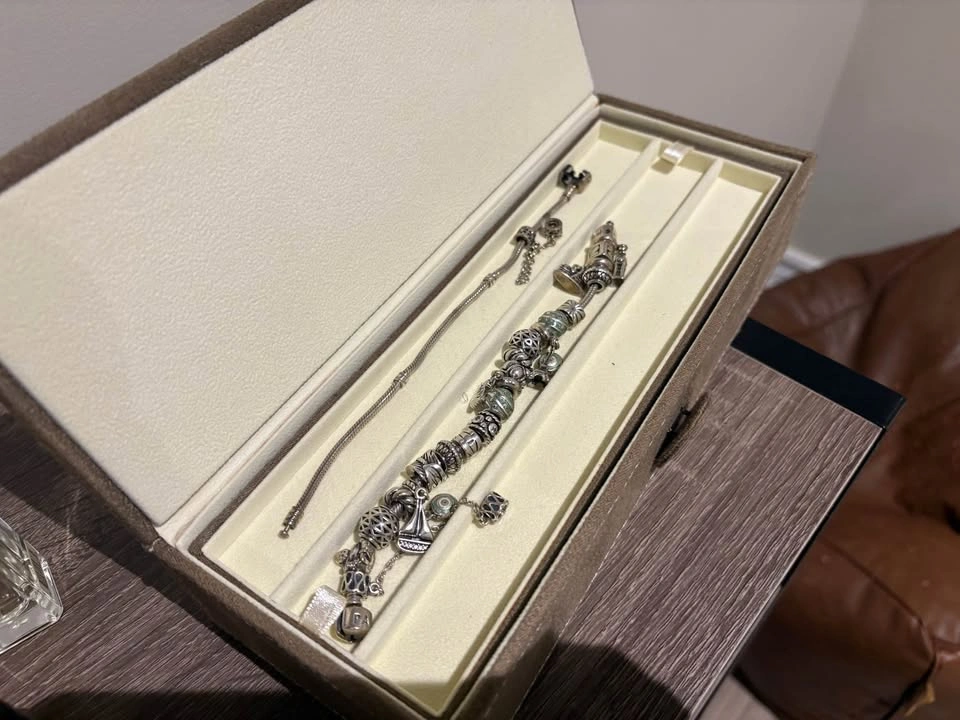 Pandora Bracelets - photo 2