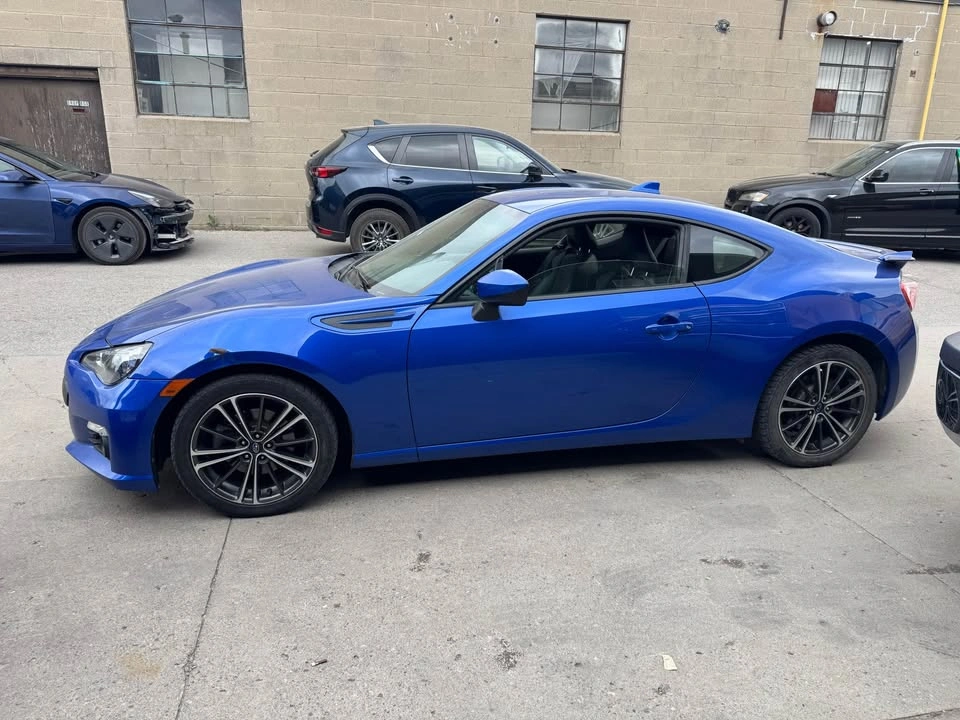 2015 Subaru BRZ - photo 2