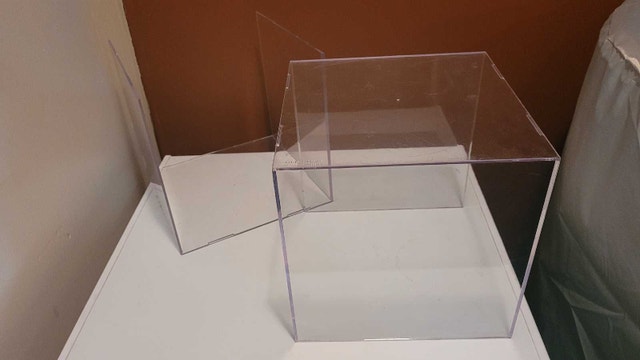 Acrylic Display box - photo 2