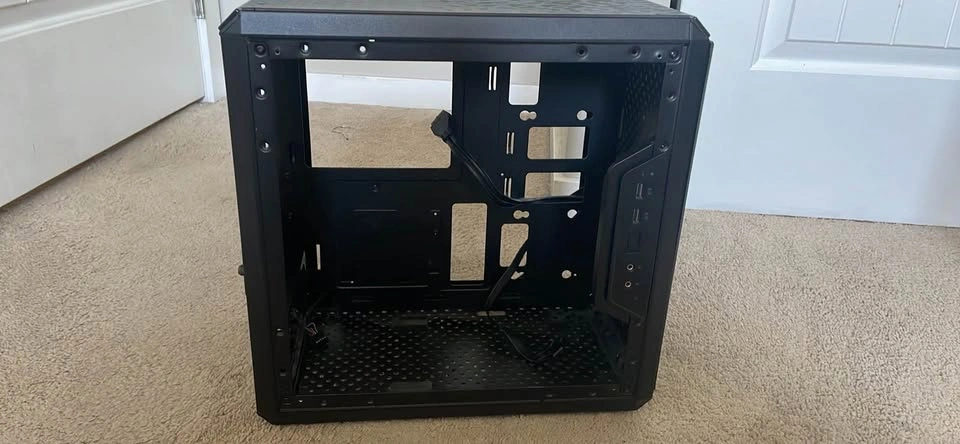 Cooler Master Q300L PC Case - photo 3