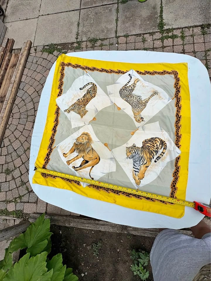 Vintage Big Cat Safari Scarf