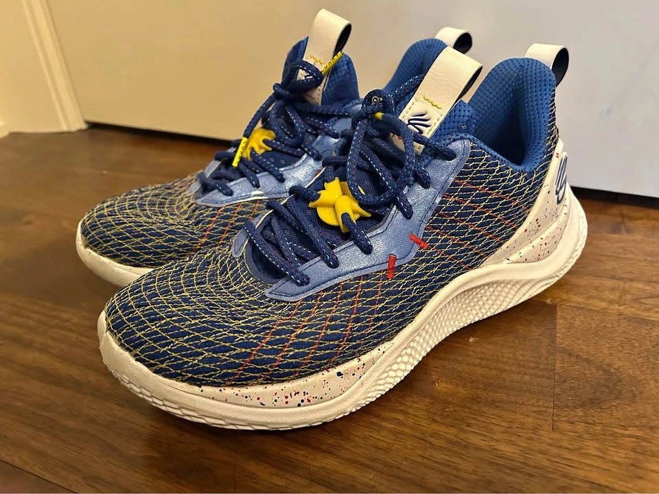 Under Armor Curry 10.5