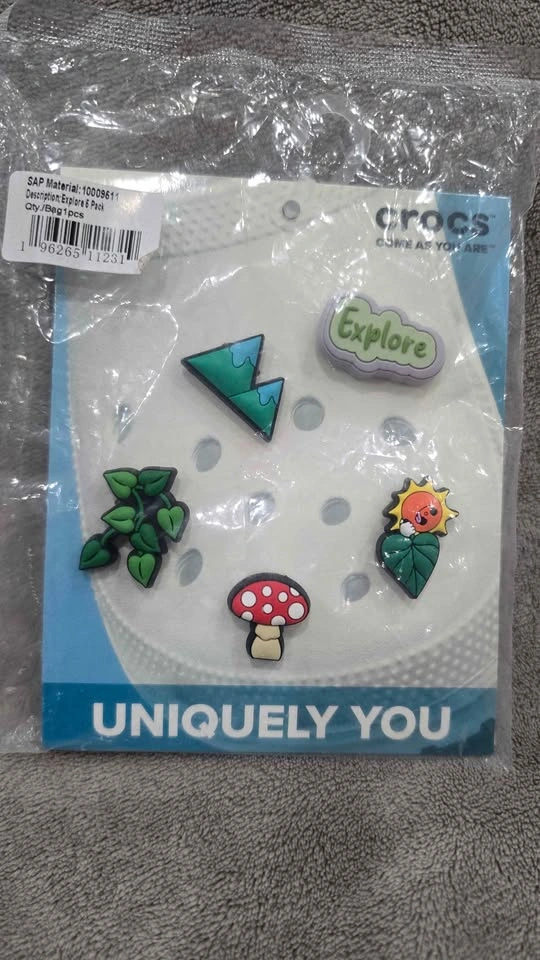 Crocs Jibbitz Shoe Charms - photo 4