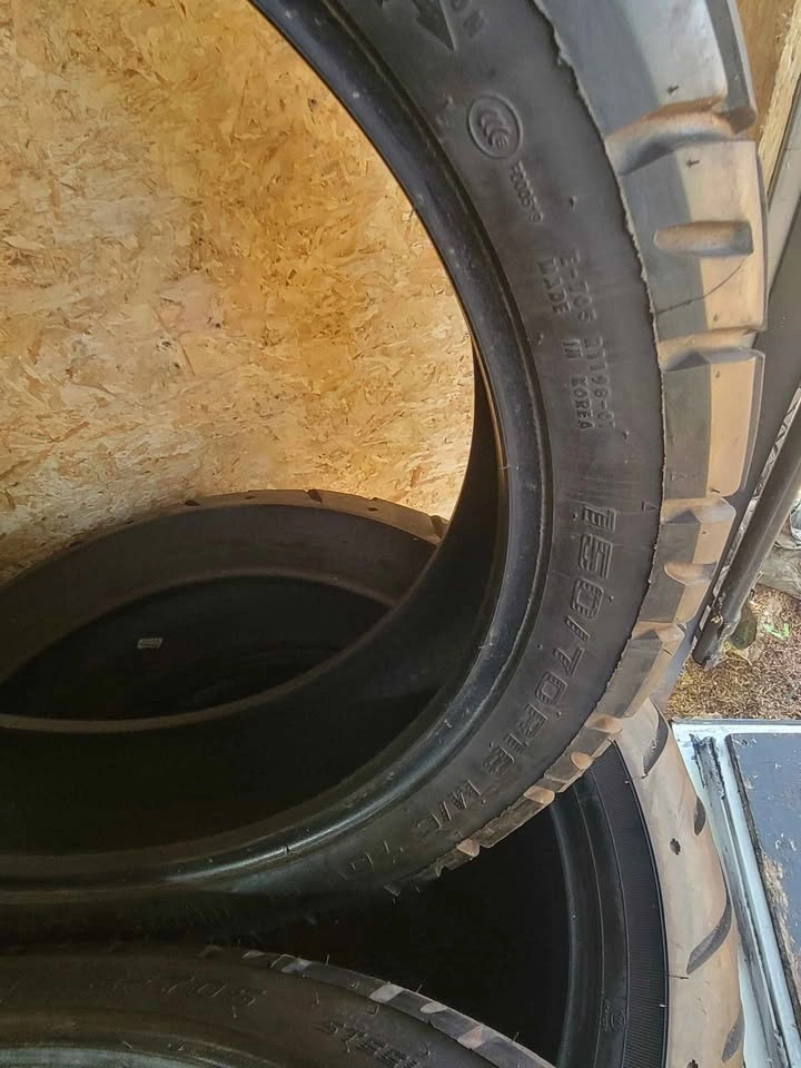 Two Shinko MasterTrail motorcycle tires - photo 2