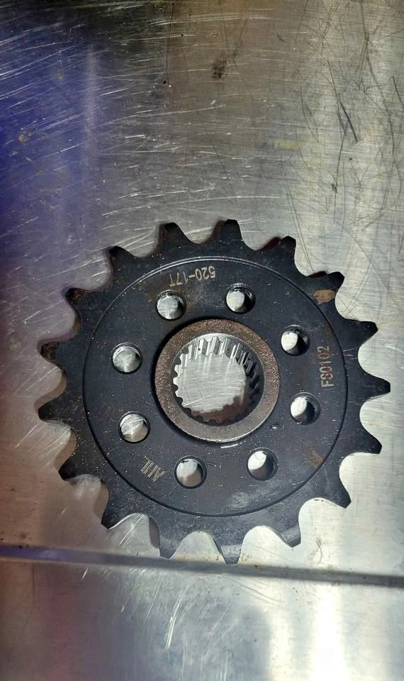 New! BMW G310R / G310GS Front Sprocket - 17 Tooth (520 Chain)