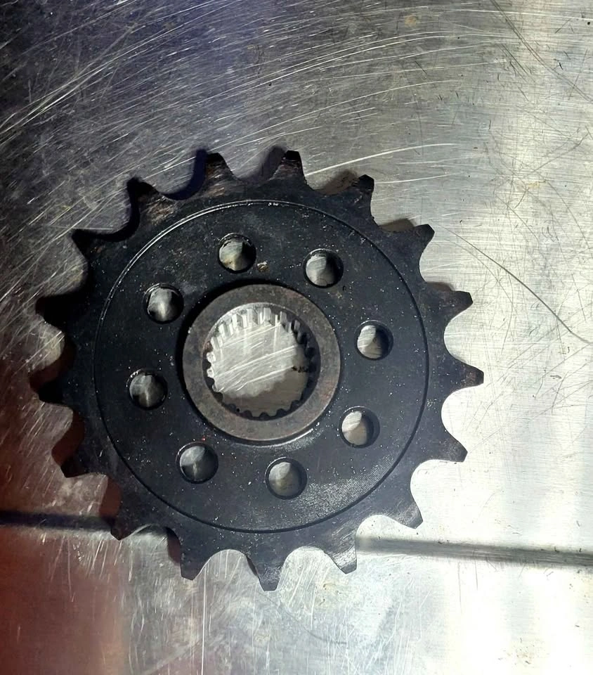 New! BMW G310R / G310GS Front Sprocket - 17 Tooth (520 Chain) - photo 2