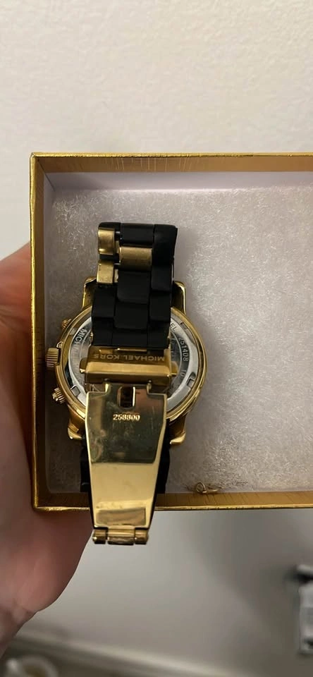 MK WATCH - photo 2