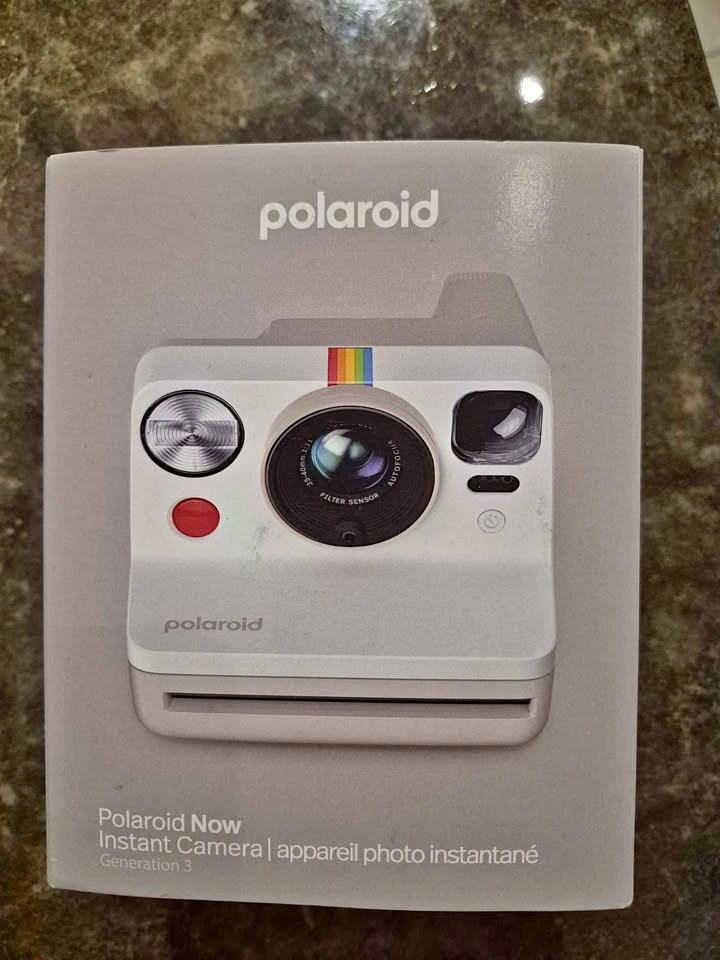 Brand New Polaroid Now Generation 3 Instant Camera, Pebble White