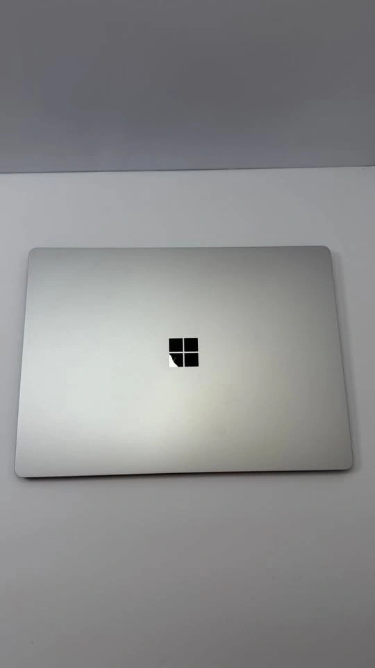 Microsoft Surface Laptop 4 13.5" Touchscreen Ryzen 5 8GB 128GB - photo 2