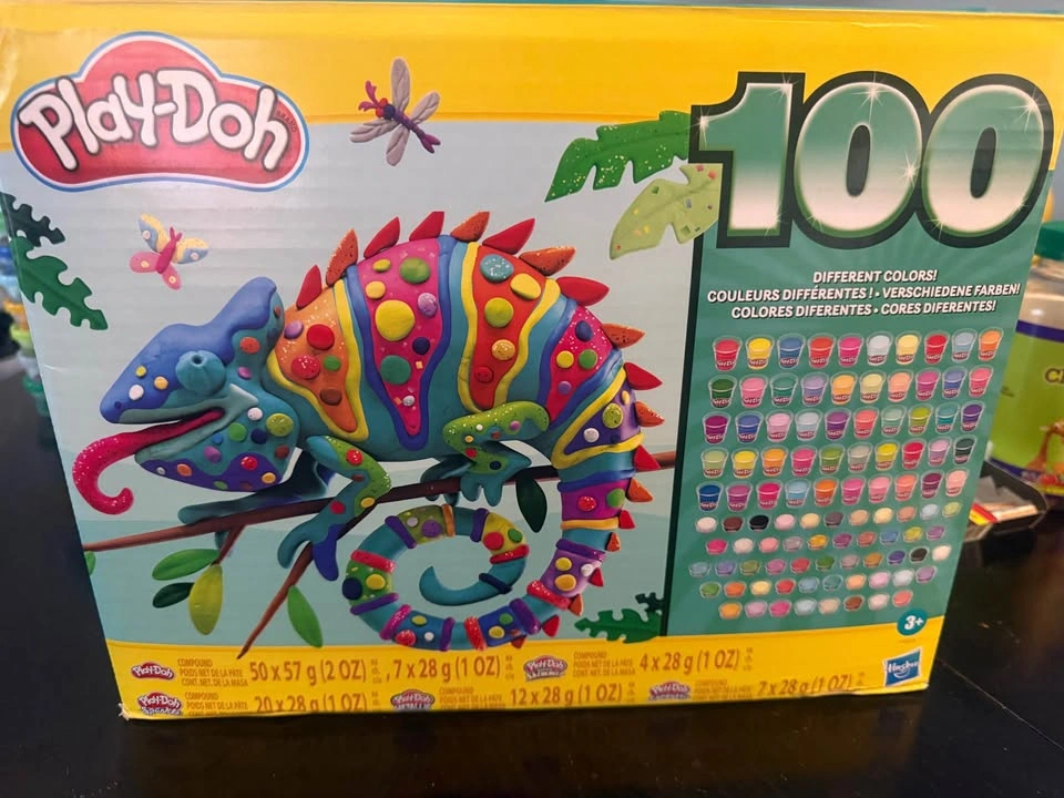 Play-Doh Set – 100 Modeling Dough Tubs – New - photo 4