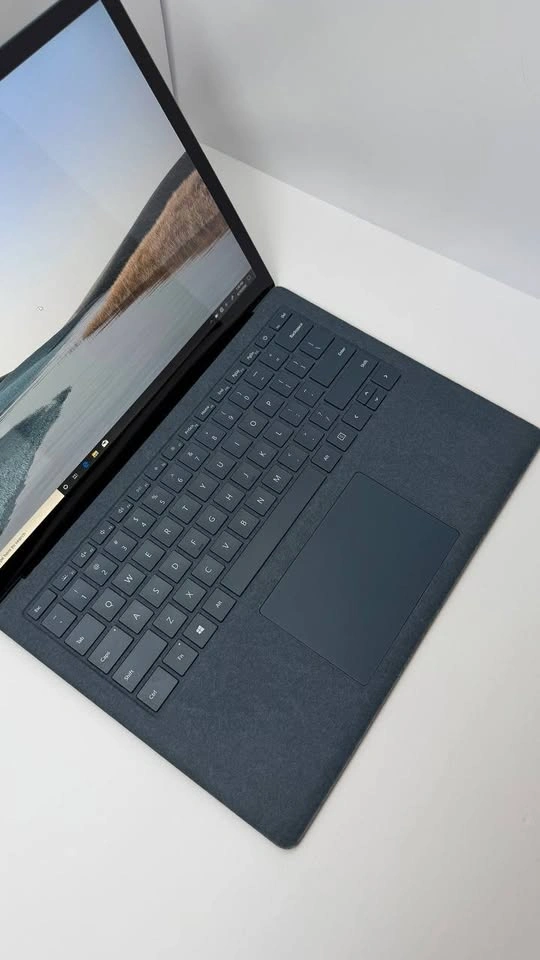 Microsoft Surface Laptop 3 13.5" i5 8GB RAM 256GB SSD - photo 2
