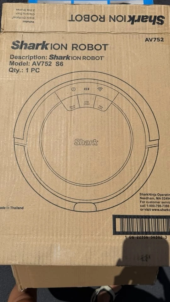Shark ION Robot Vacuum AV752 – WiFi Connected – Brand New - photo 3