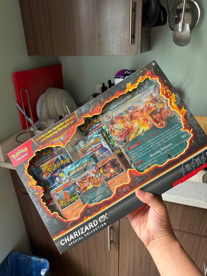 Pokemon Charizard EX Special Collection - photo 5