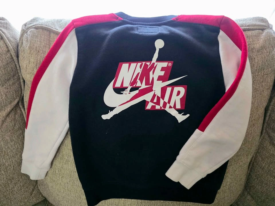 Nike Air Jordan sweater (6-7yrs) - photo 2