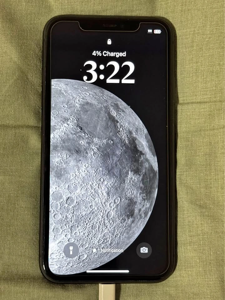 IPHONE 11 64GB FOR SALE PERFECT CONDITION UNLOCKED