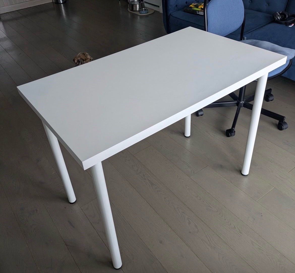 Desk Table