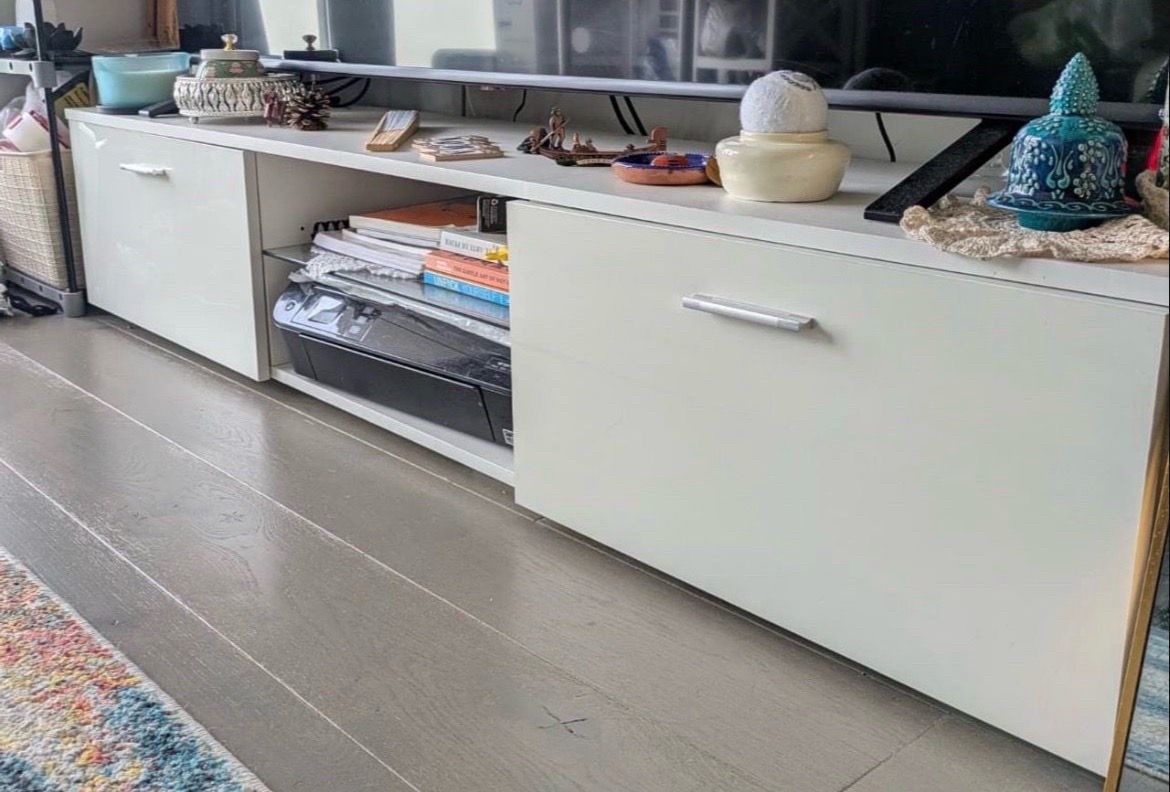 TV stand