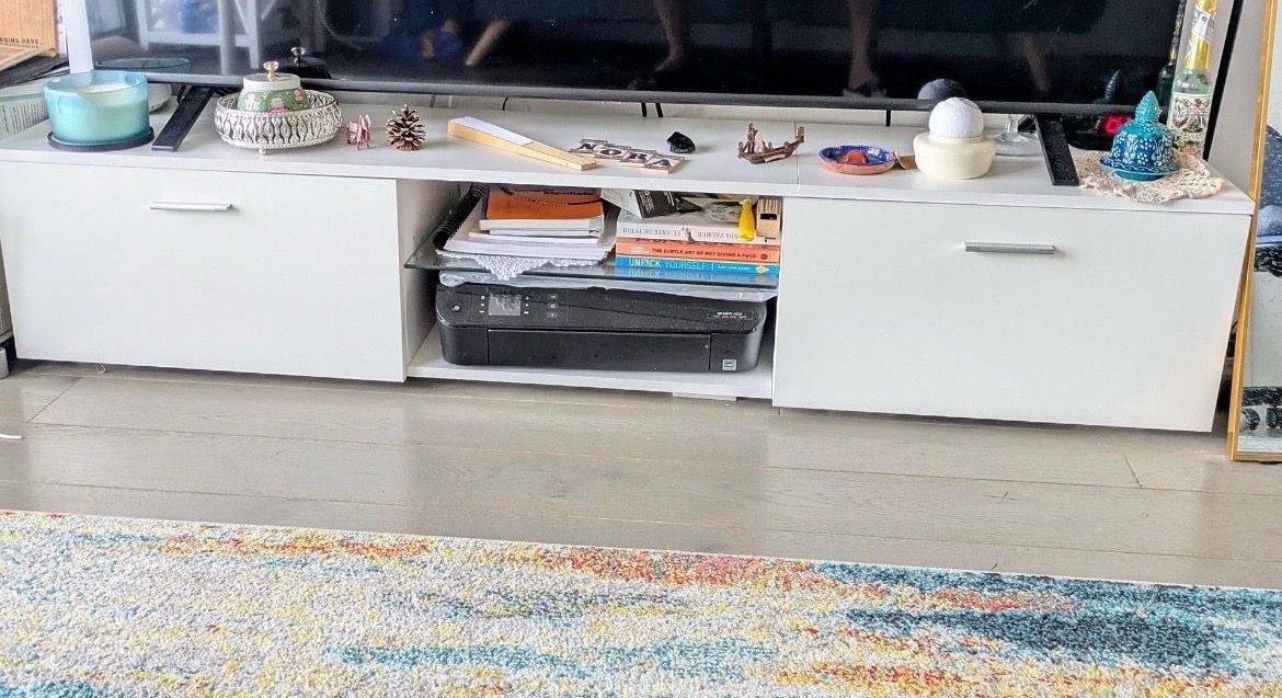 TV stand - photo 3