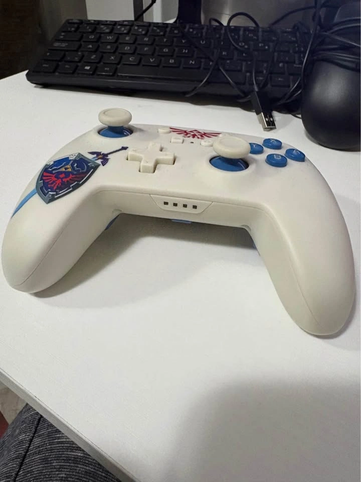 Legend of Zelda Wireless Controller (Nintendo Switch) - photo 2