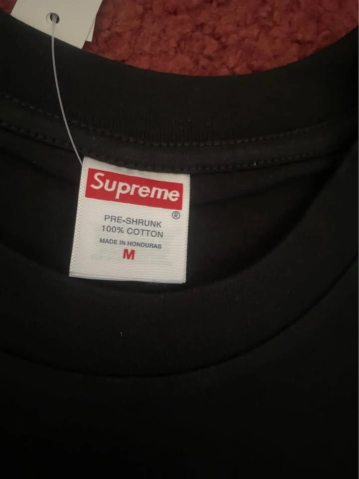 Supreme T-shirt - photo 3
