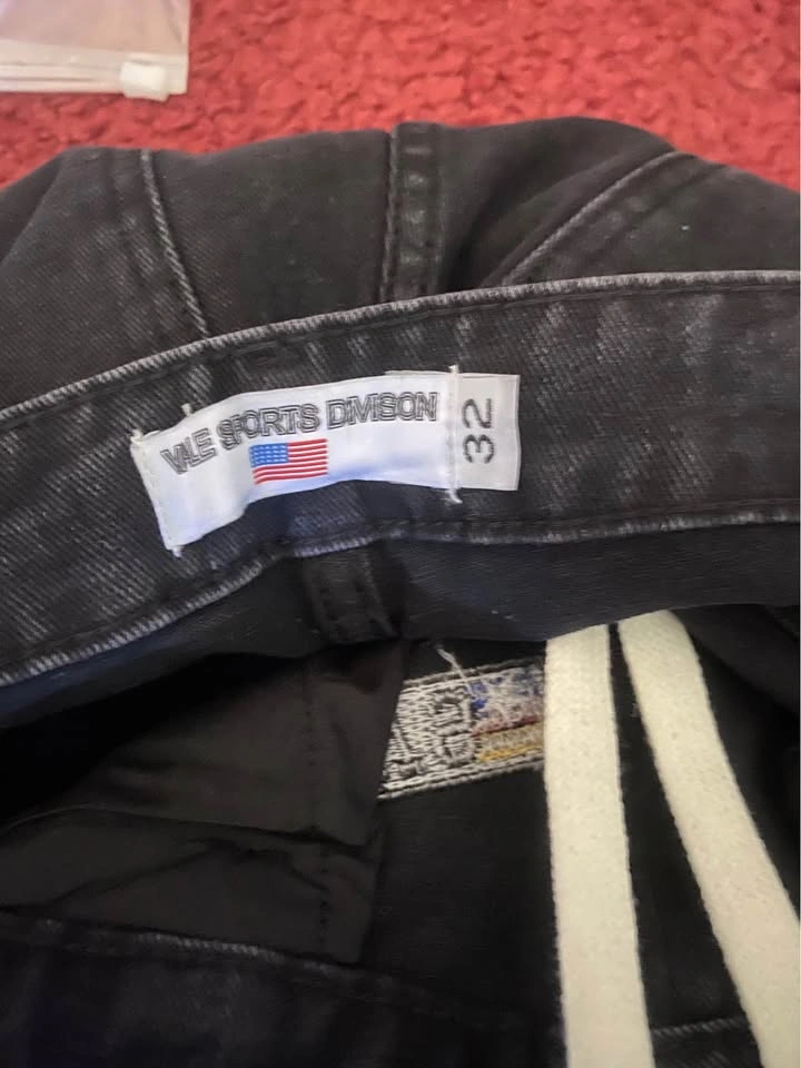 Valley vale Jean shorts - photo 3