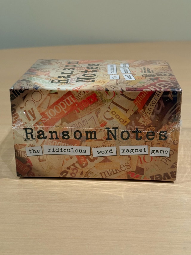 Ransom Notes: The Ridiculous Word Magnet Game - photo 4