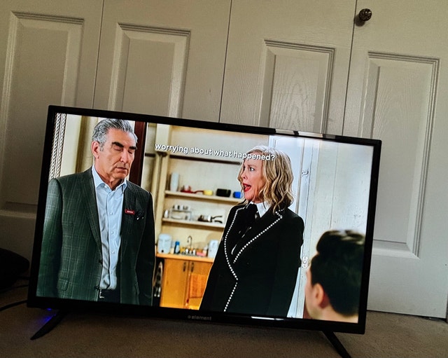 32 inch TV - $40 - photo 2