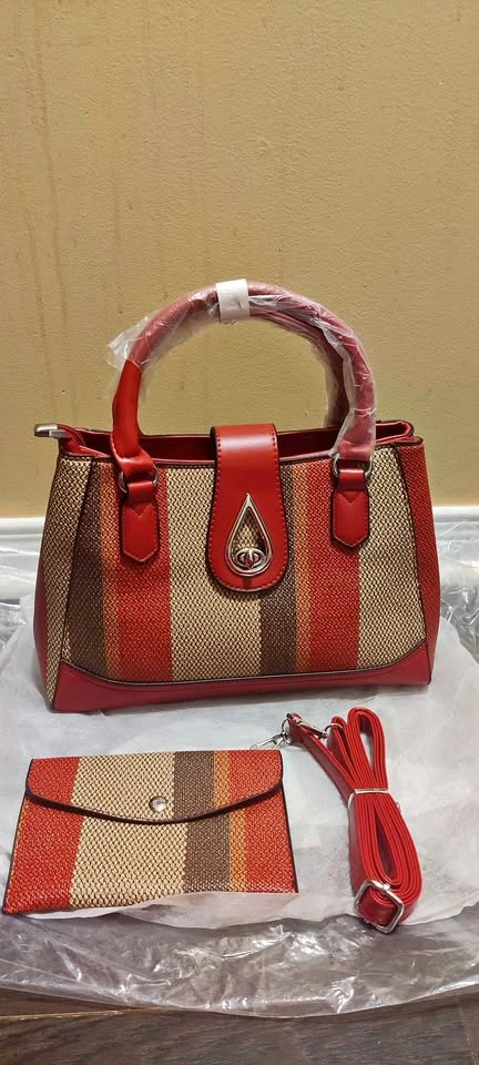 Brand new premium quality 2pc red color hand bag set